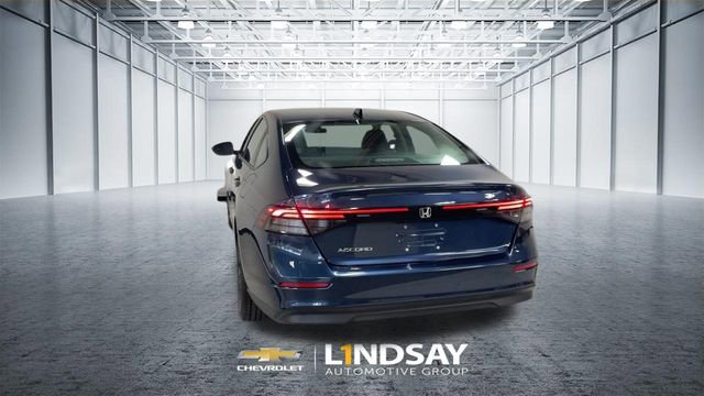 Used 2025 Honda Accord SE image 8