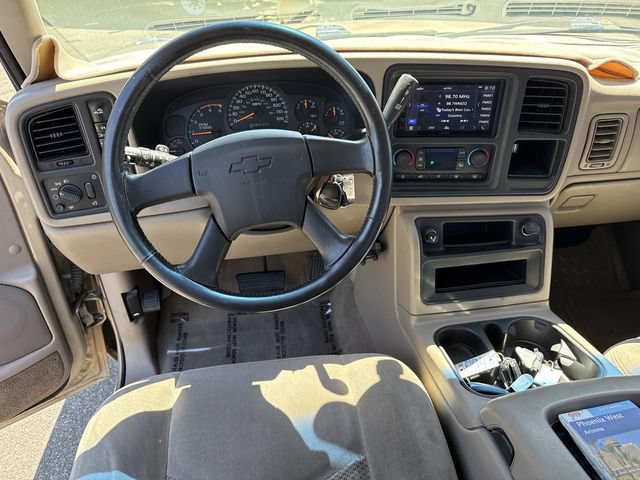 Used 2004 Chevrolet Silverado 3500 LS w/ Heavy-Duty Power Package AWD/4WD image 17