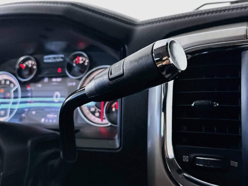 Used 2017 RAM 2500 Laramie AWD/4WD image 16