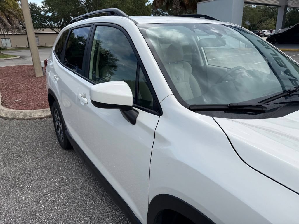Used 2023 Subaru Forester Premium AWD/4WD image 16