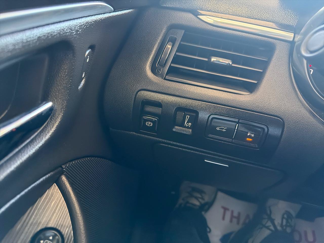Used 2016 Chevrolet Impala LT w/ Convenience Package FWD image 27