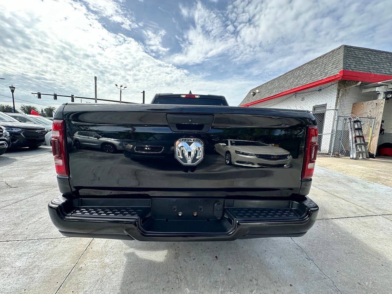 Used 2022 RAM 1500 Tradesman RWD image 5