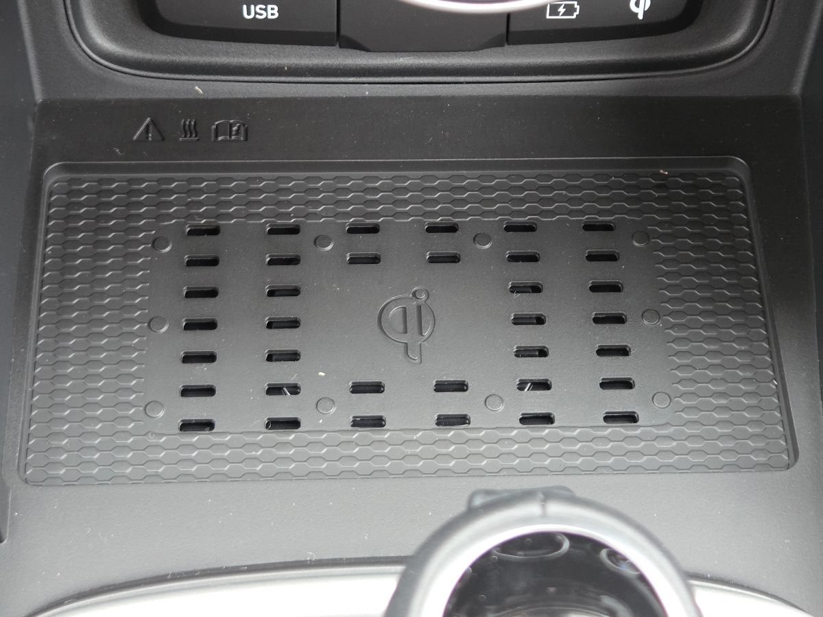 New 2026 Hyundai Venue SEL FWD image 12