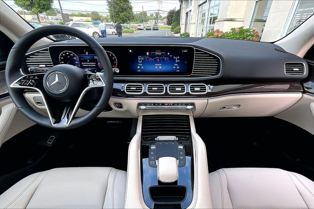 Certified 2026 Mercedes-Benz GLE 450 4MATIC image 15