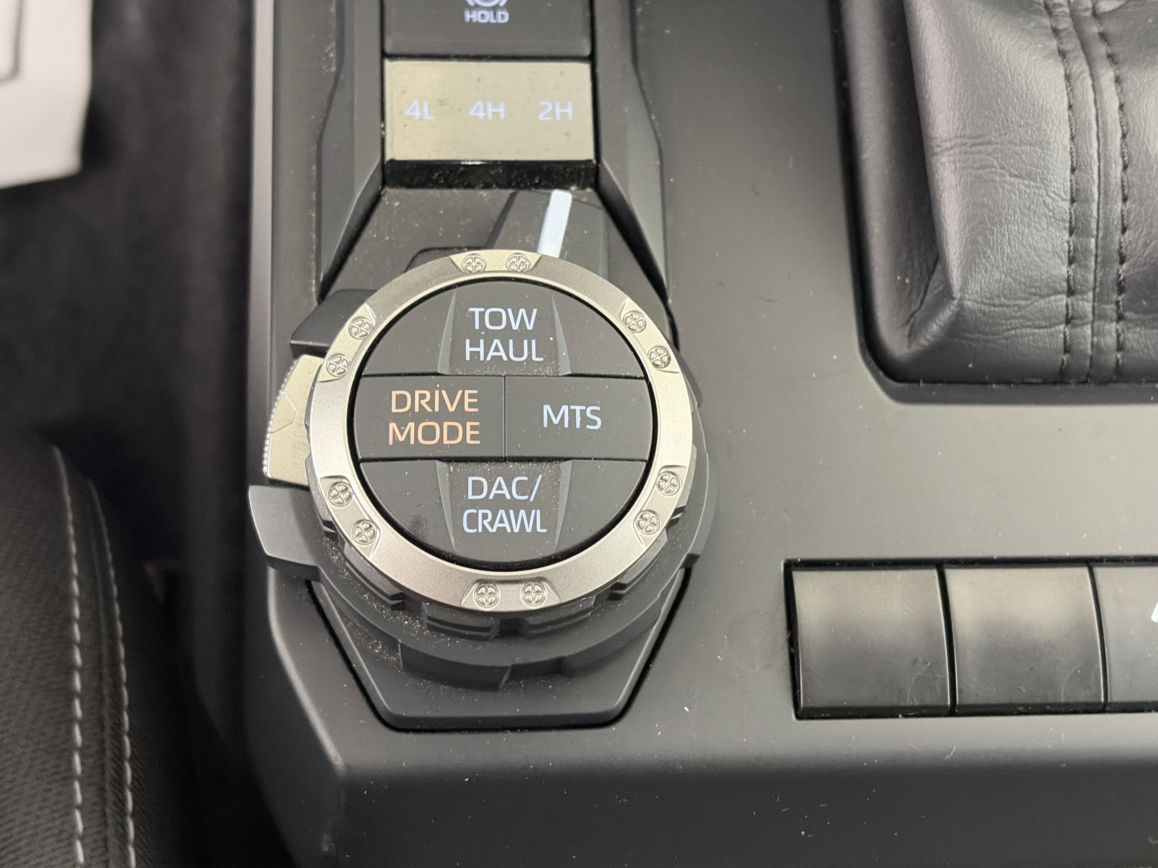 Used 2024 Toyota Tacoma TRD Off-Road image 24