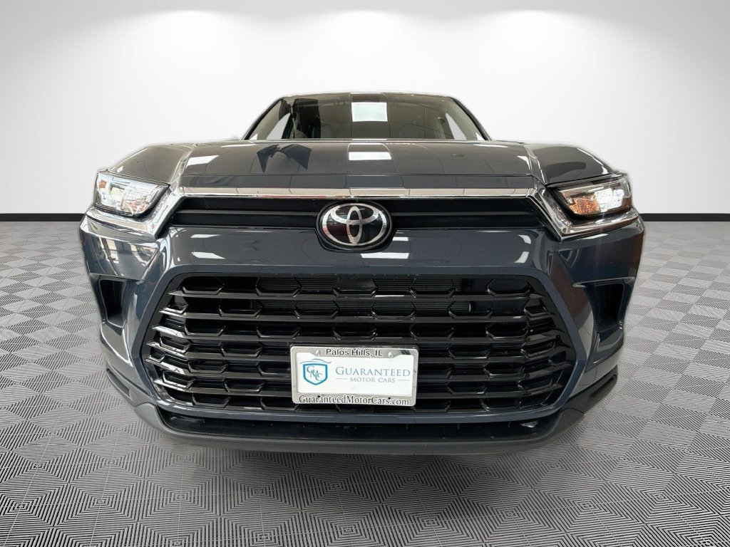 Used 2024 Toyota Grand Highlander AWD image 36