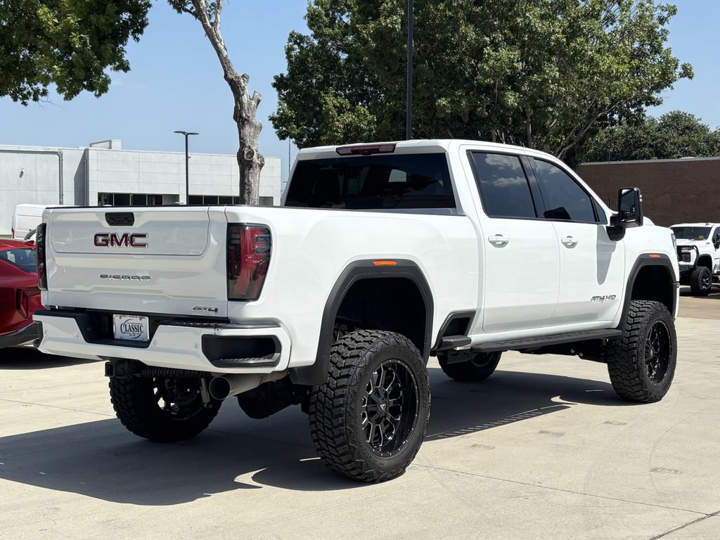 Used 2026 GMC Sierra 2500 AT4 w/ AT4 Premium Plus Package AWD/4WD image 3