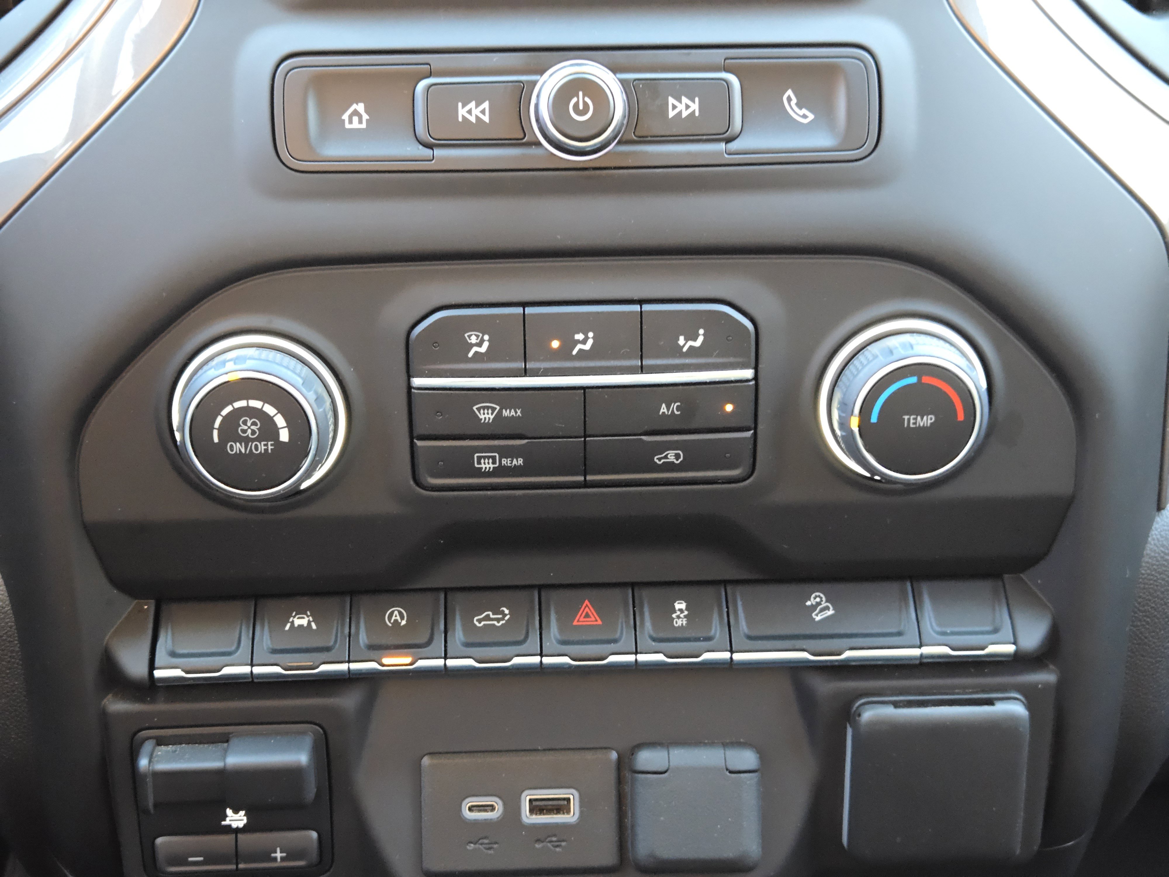 Used 2024 Chevrolet Silverado 1500 Custom Trail Boss image 21