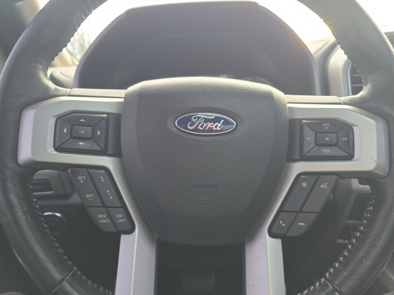 Used 2017 Ford F150 Lariat w/ Equipment Group 502A Luxury image 30