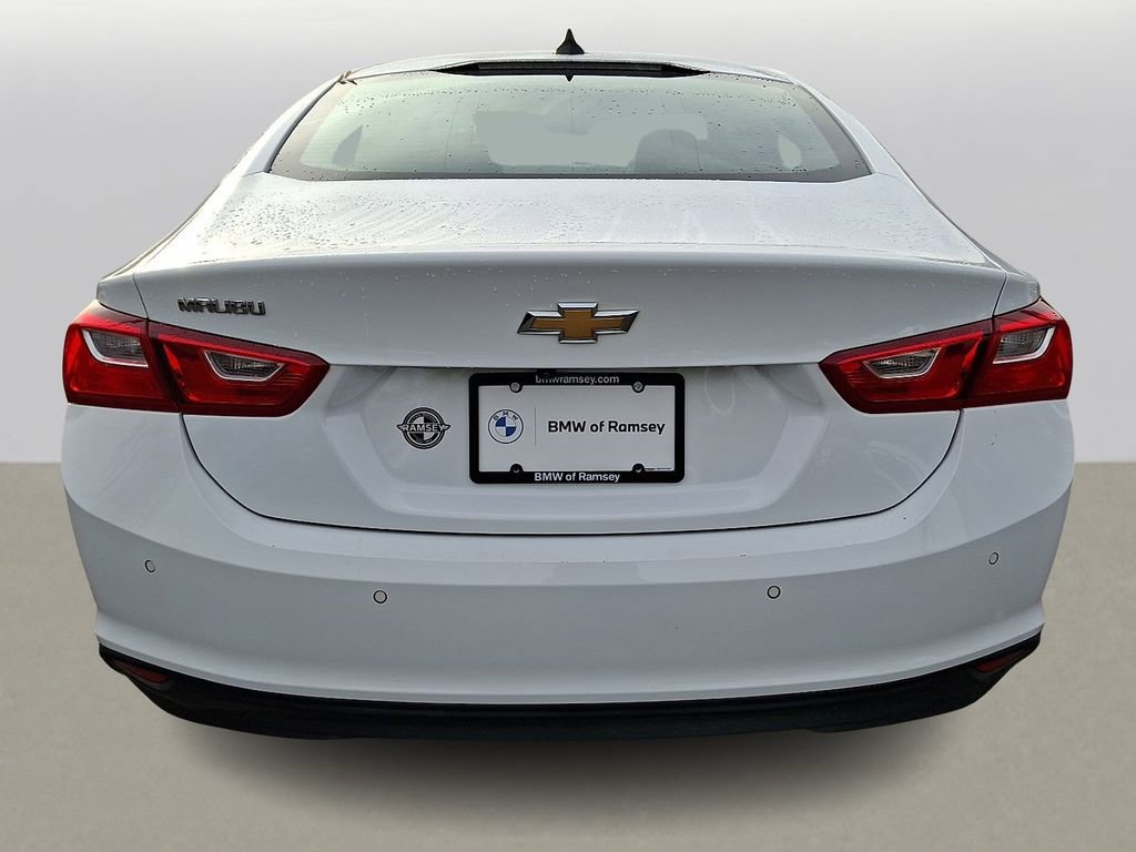 Used 2024 Chevrolet Malibu LS w/ Driver Confidence Package image 4