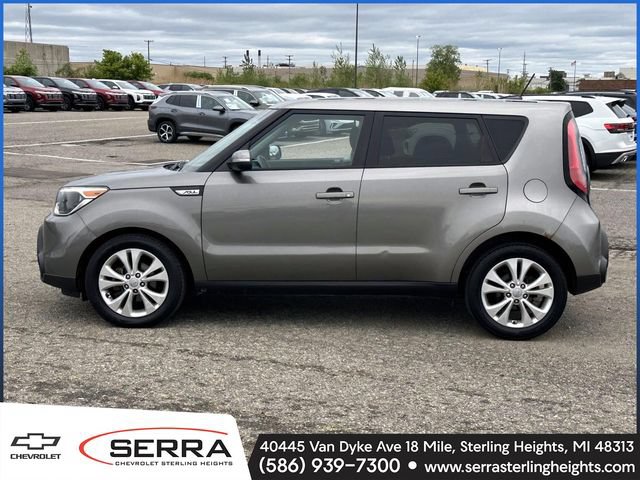 Used 2014 Kia Soul + FWD image 2