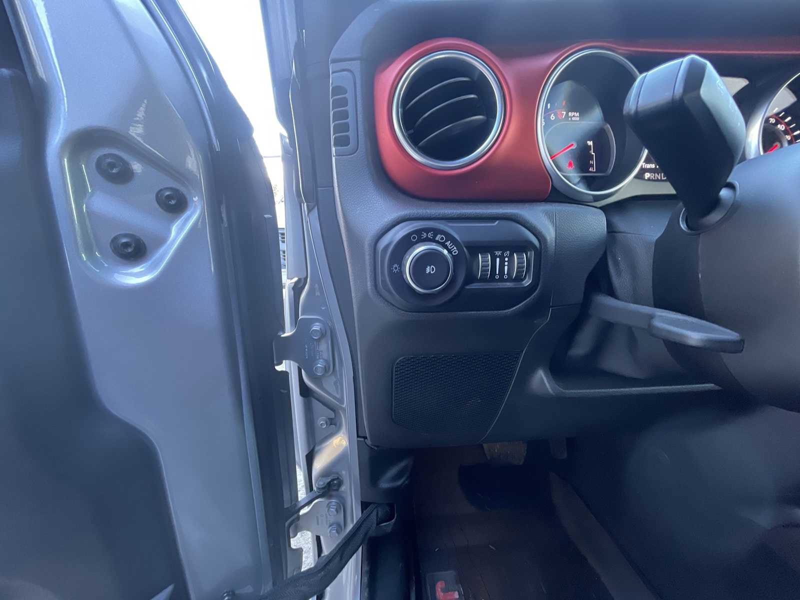 Used 2018 Jeep Wrangler Rubicon image 17