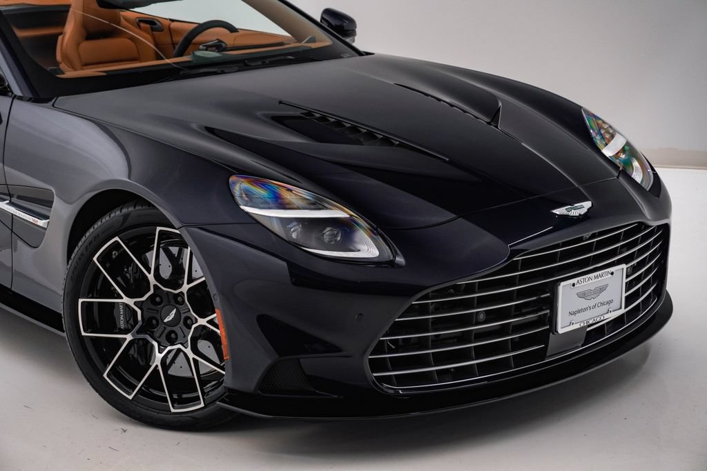 New 2026 Aston Martin Vanquish Convertible RWD image 4