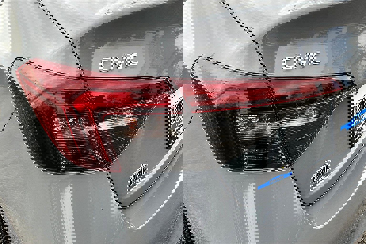 Certified 2025 Honda Civic Sport image 30