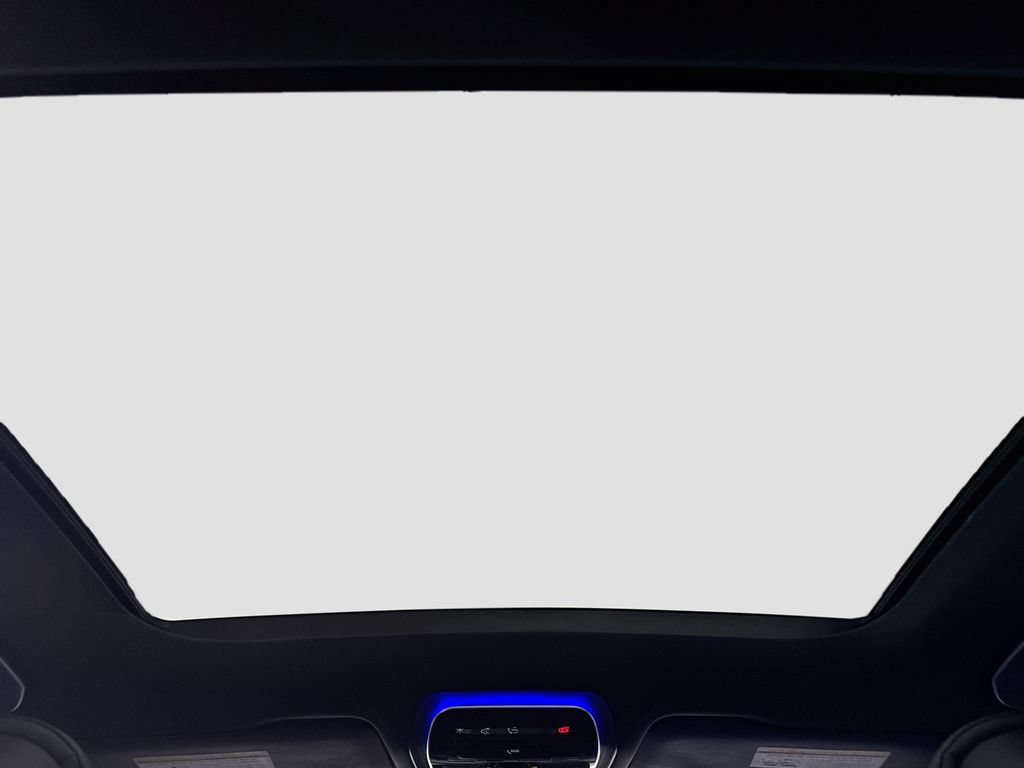 Certified 2025 Mercedes-Benz GLC 300 4MATIC image 23
