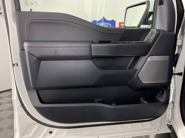 New 2025 Ford F150 Lariat w/ Equipment Group 501A Mid image 12