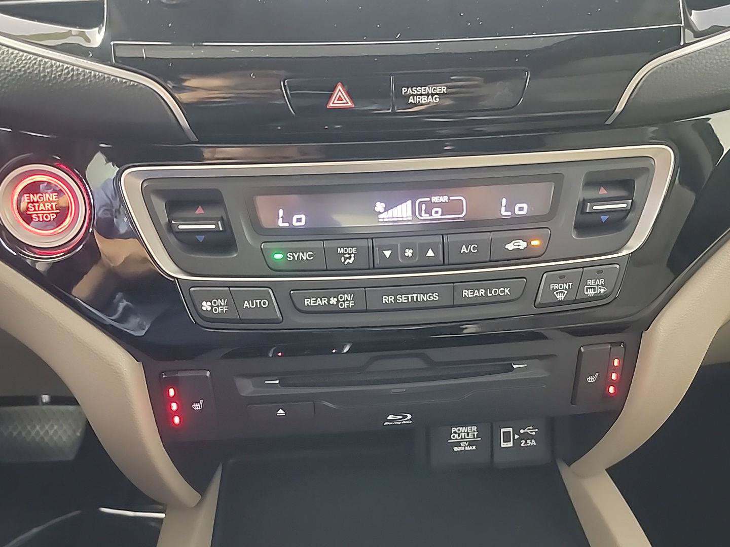 Certified 2021 Honda Pilot Touring image 33