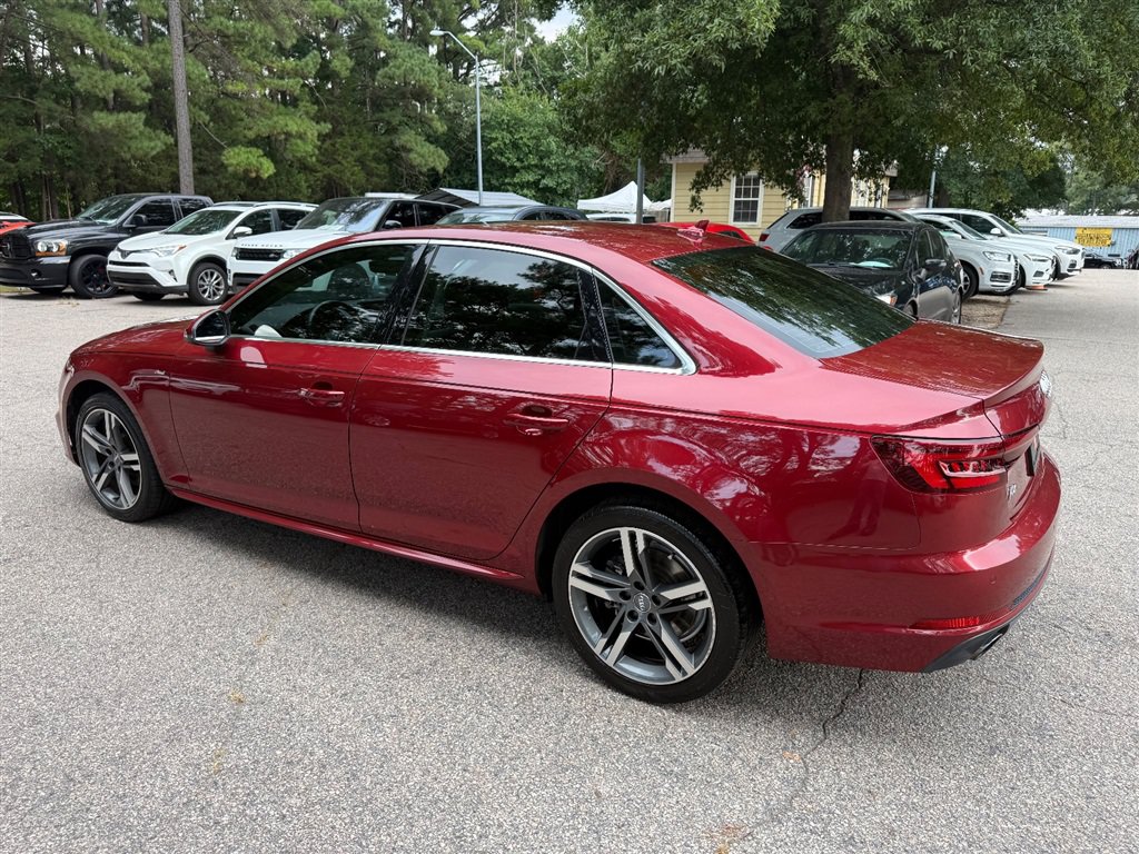 Used 2018 Audi A4 2.0T Ultra Premium Plus w/ Premium Plus Package FWD image 9