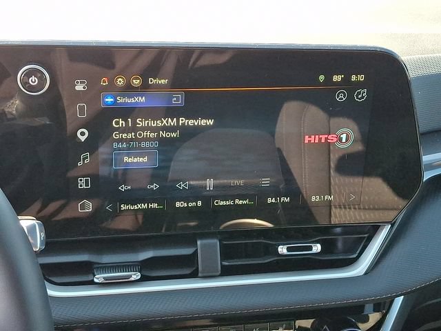 Used 2026 Chevrolet Equinox LT FWD image 16