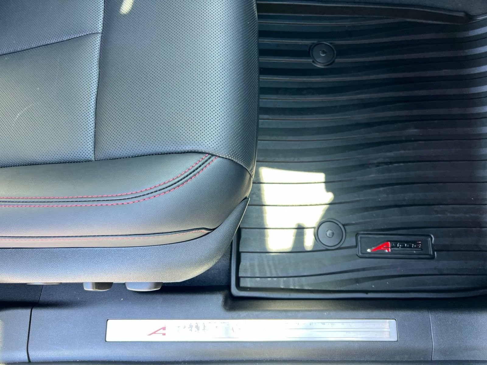 Used 2024 Acura ZDX A-Spec RWD image 66