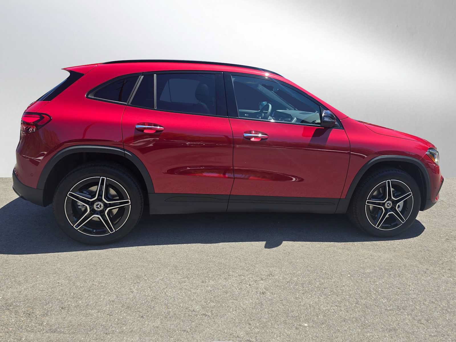 New 2026 Mercedes-Benz GLA 250 4MATIC image 2