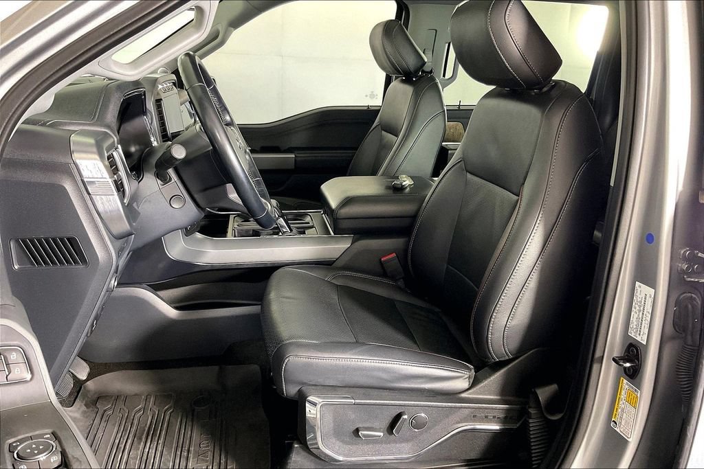 Used 2021 Ford F150 Lariat w/ Equipment Group 502A High AWD/4WD image 31
