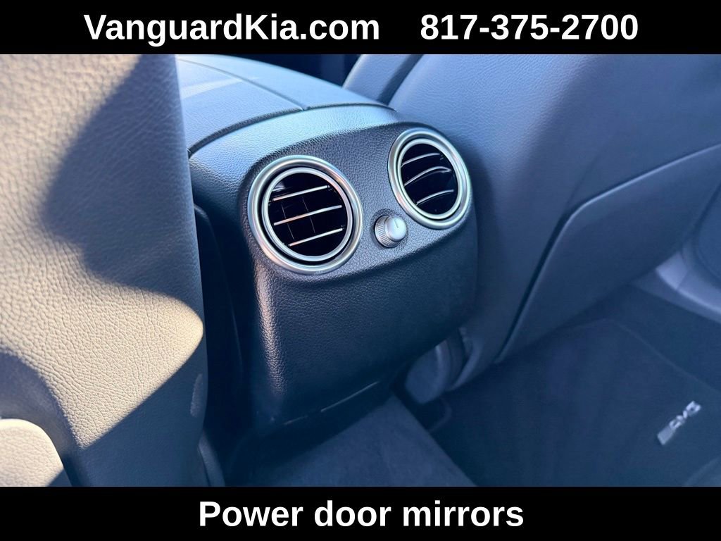 Used 2022 Mercedes-Benz GLC 300 image 25