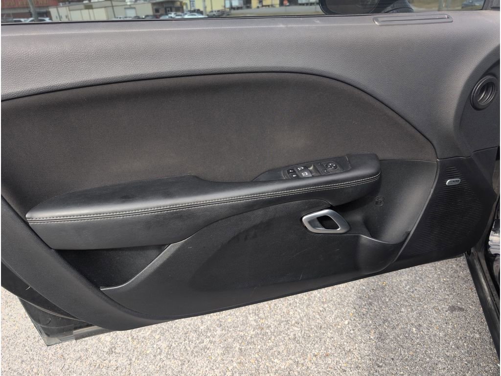 Used 2023 Dodge Challenger SXT w/ Blacktop Package image 30