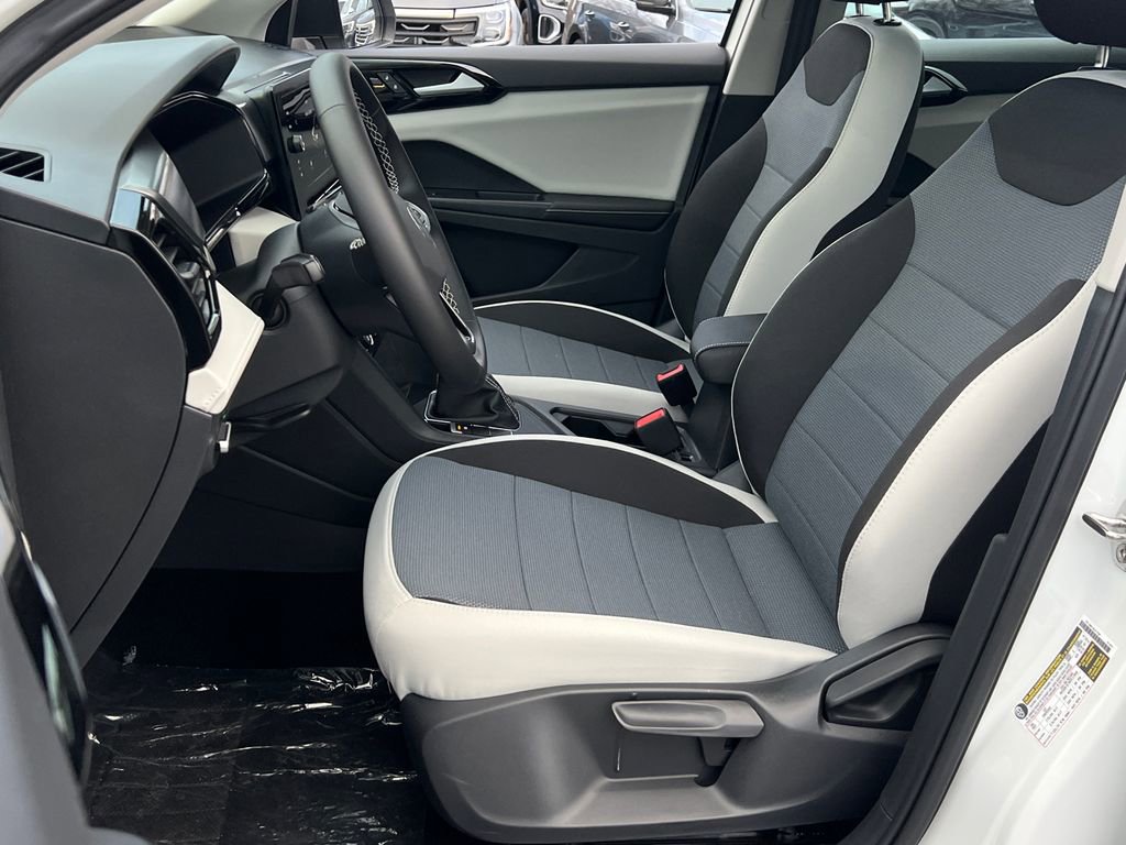 New 2026 Volkswagen Taos S image 17