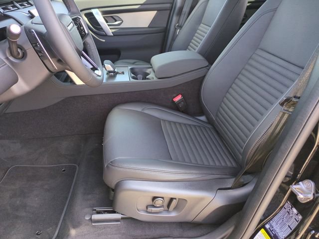 New 2026 Land Rover Discovery Sport Landmark image 12