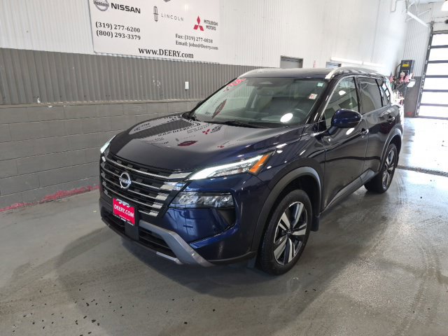 Certified 2025 Nissan Rogue SL w/ Tech Package AWD/4WD image 7