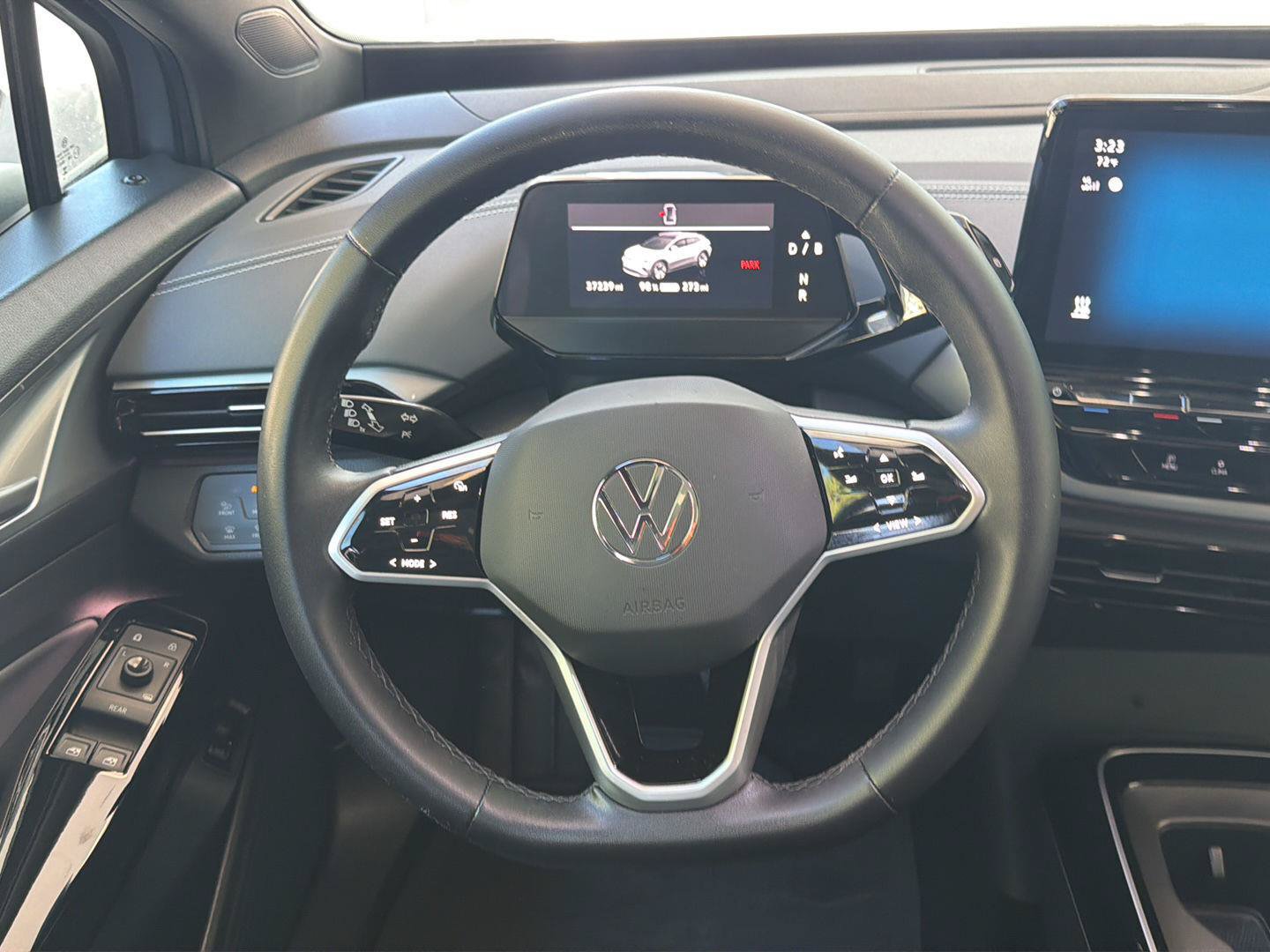 Certified 2023 Volkswagen ID.4 Pro S AWD/4WD image 18