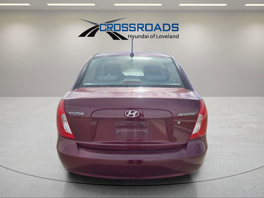 Used 2010 Hyundai Accent GLS image 4