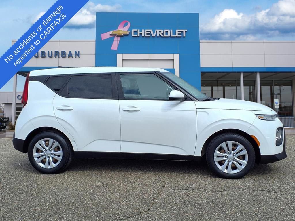 Used 2020 Kia Soul LX image 4