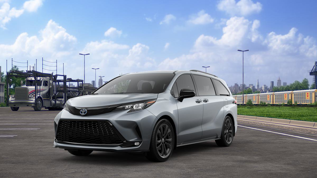 New 2025 Toyota Sienna XSE