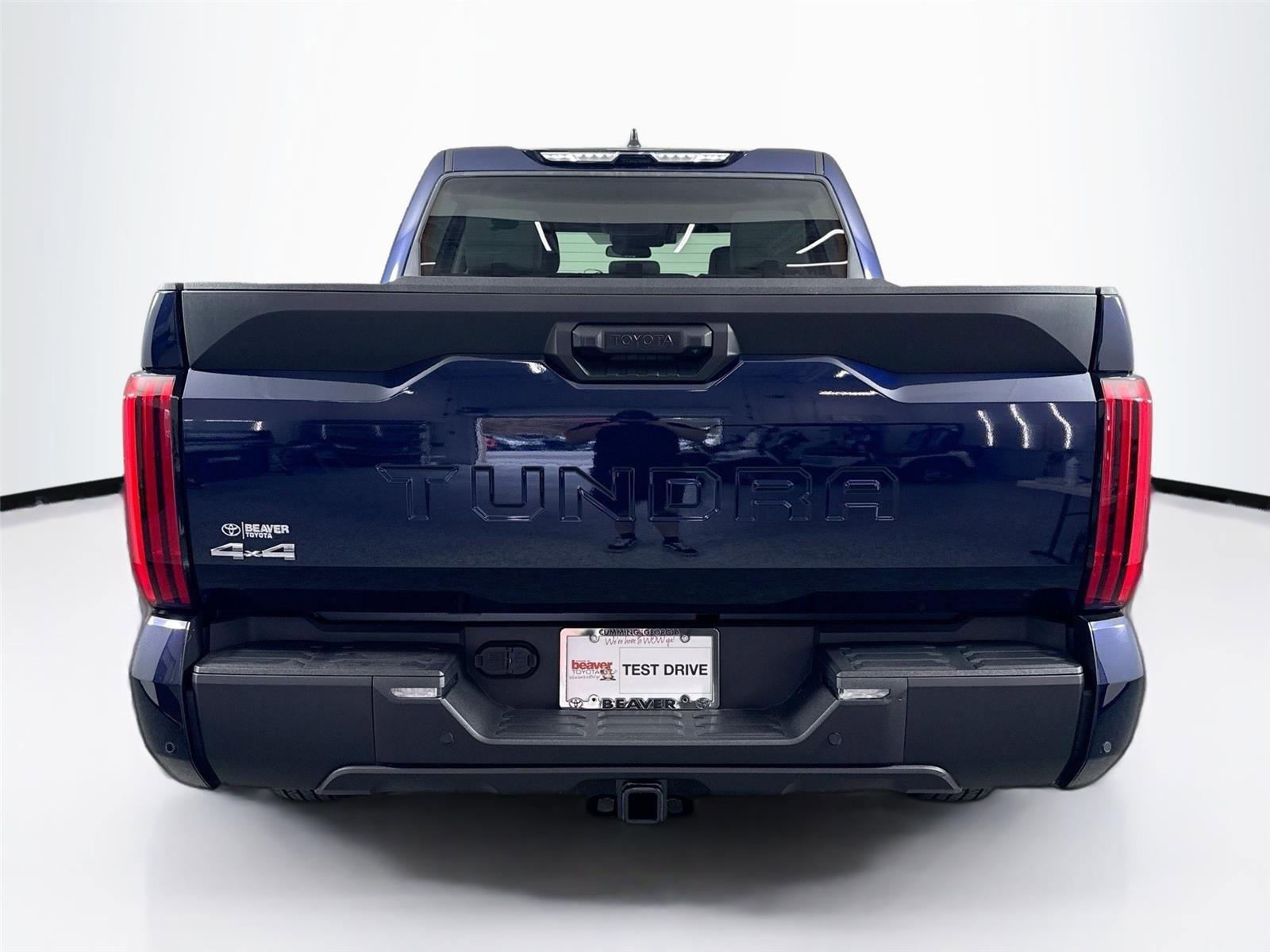 Used 2023 Toyota Tundra SR5 w/ SR5 Convenience Package AWD/4WD image 7