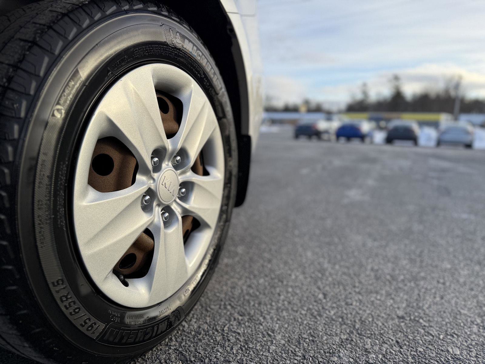 Used 2015 Kia Forte LX w/ Popular Package image 11