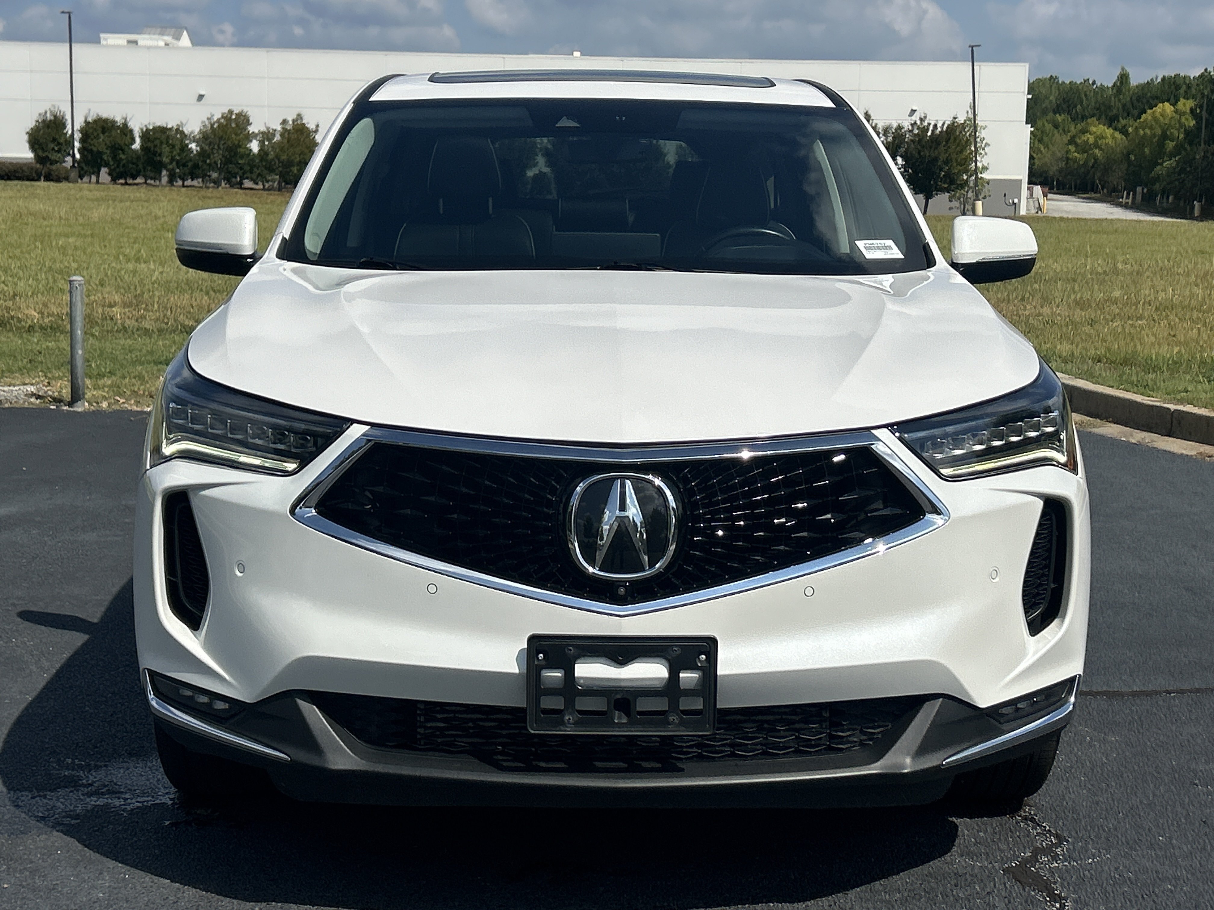 Used 2023 Acura RDX w/ Advance Package AWD/4WD image 3