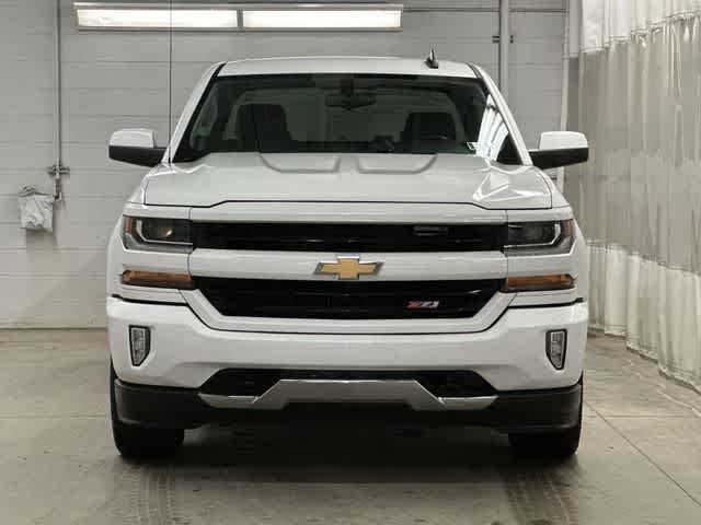 Used 2018 Chevrolet Silverado 1500 LT w/ All Star Edition AWD/4WD image 28