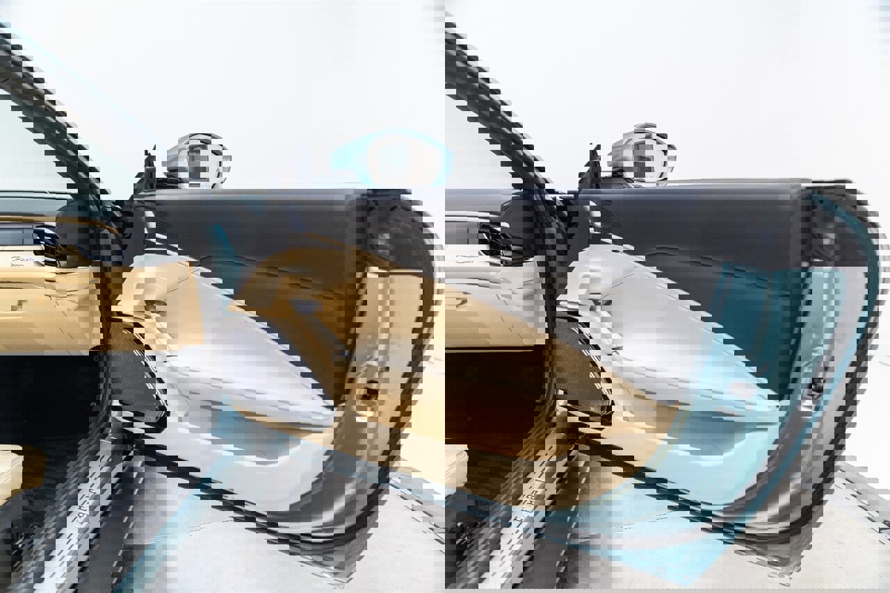 Used 2025 Ferrari Roma Spider image 64