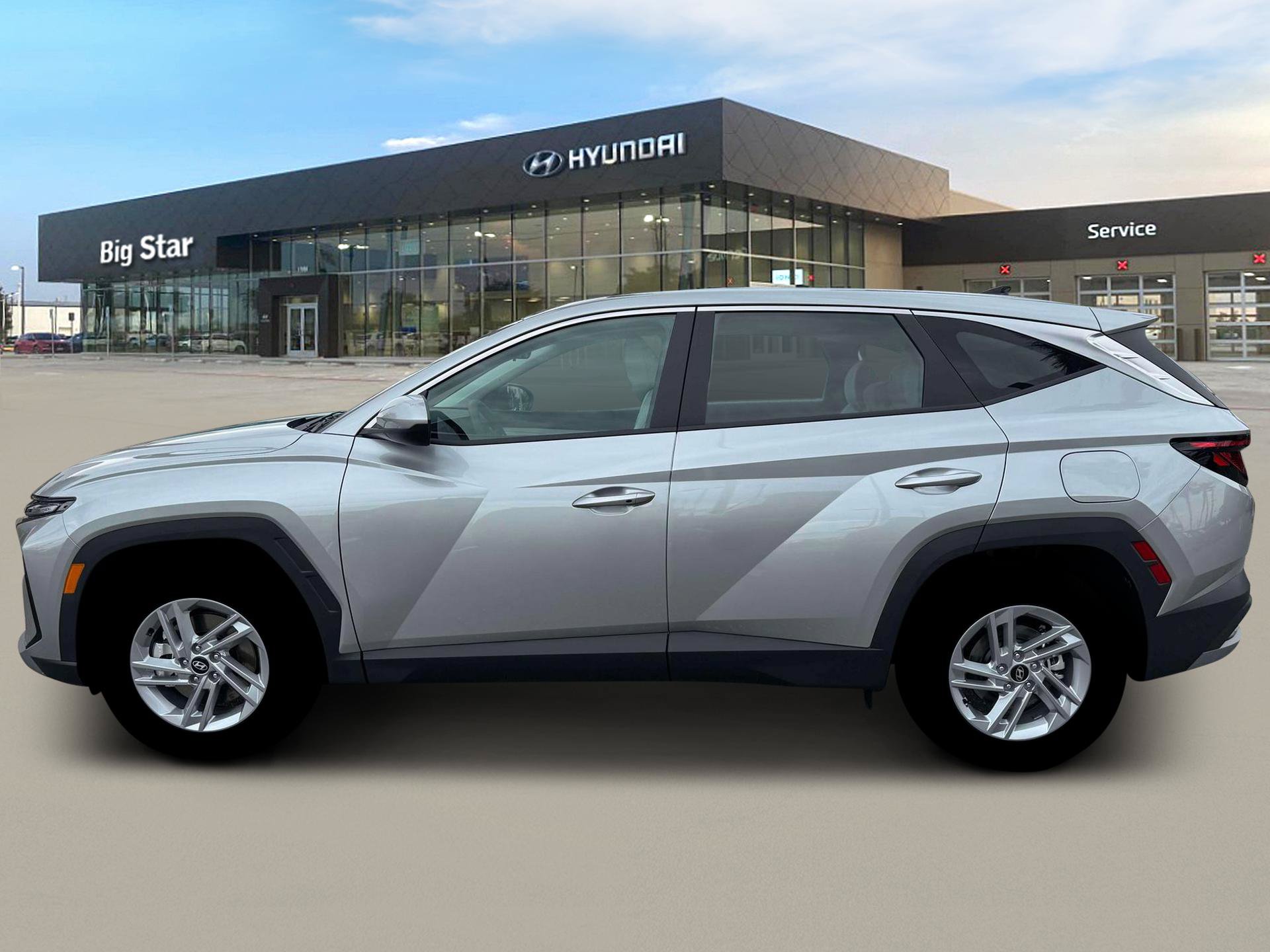New 2026 Hyundai Tucson SE FWD image 3