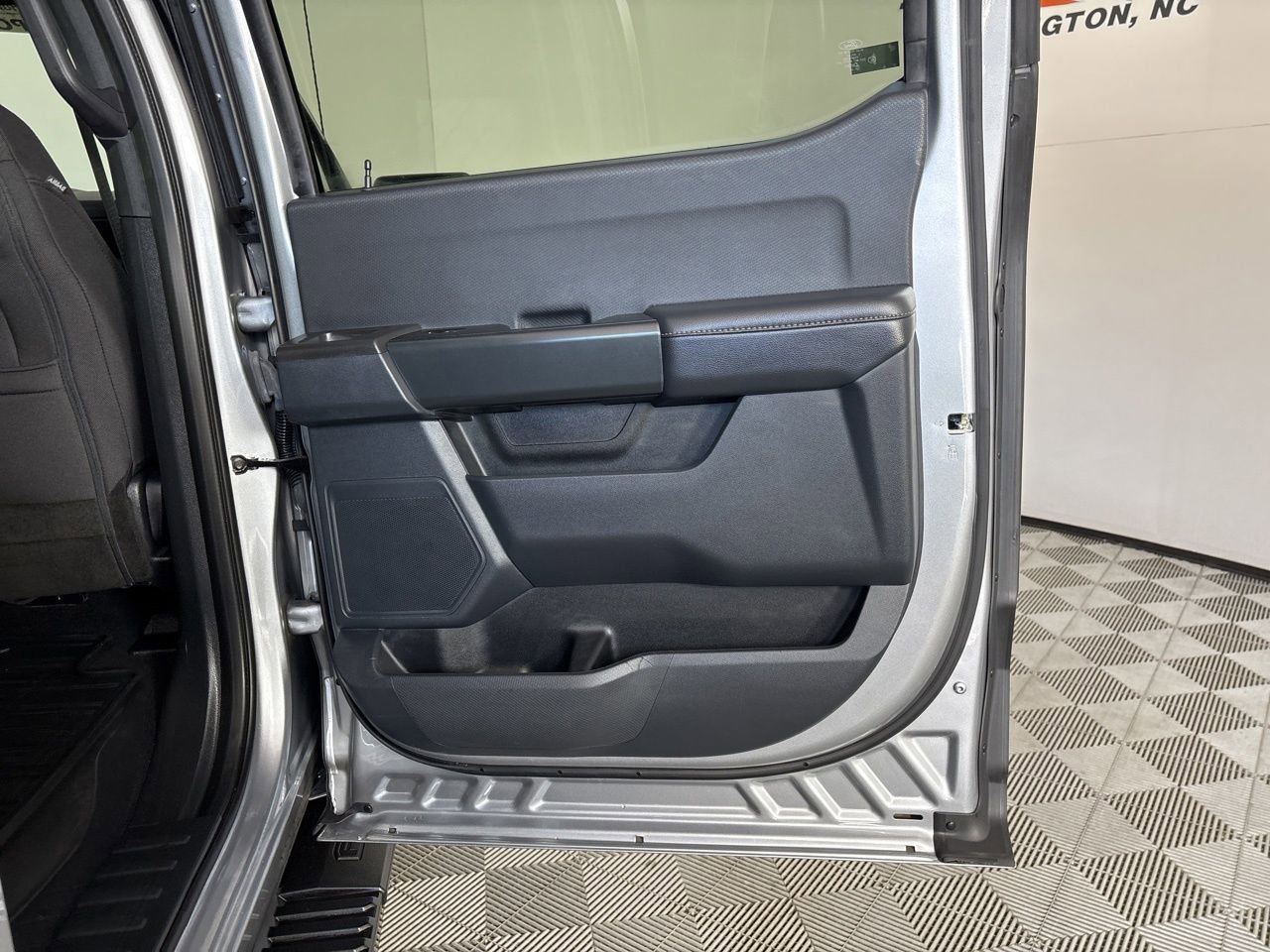 Used 2023 Ford F150 XL w/ STX Appearance Package image 24
