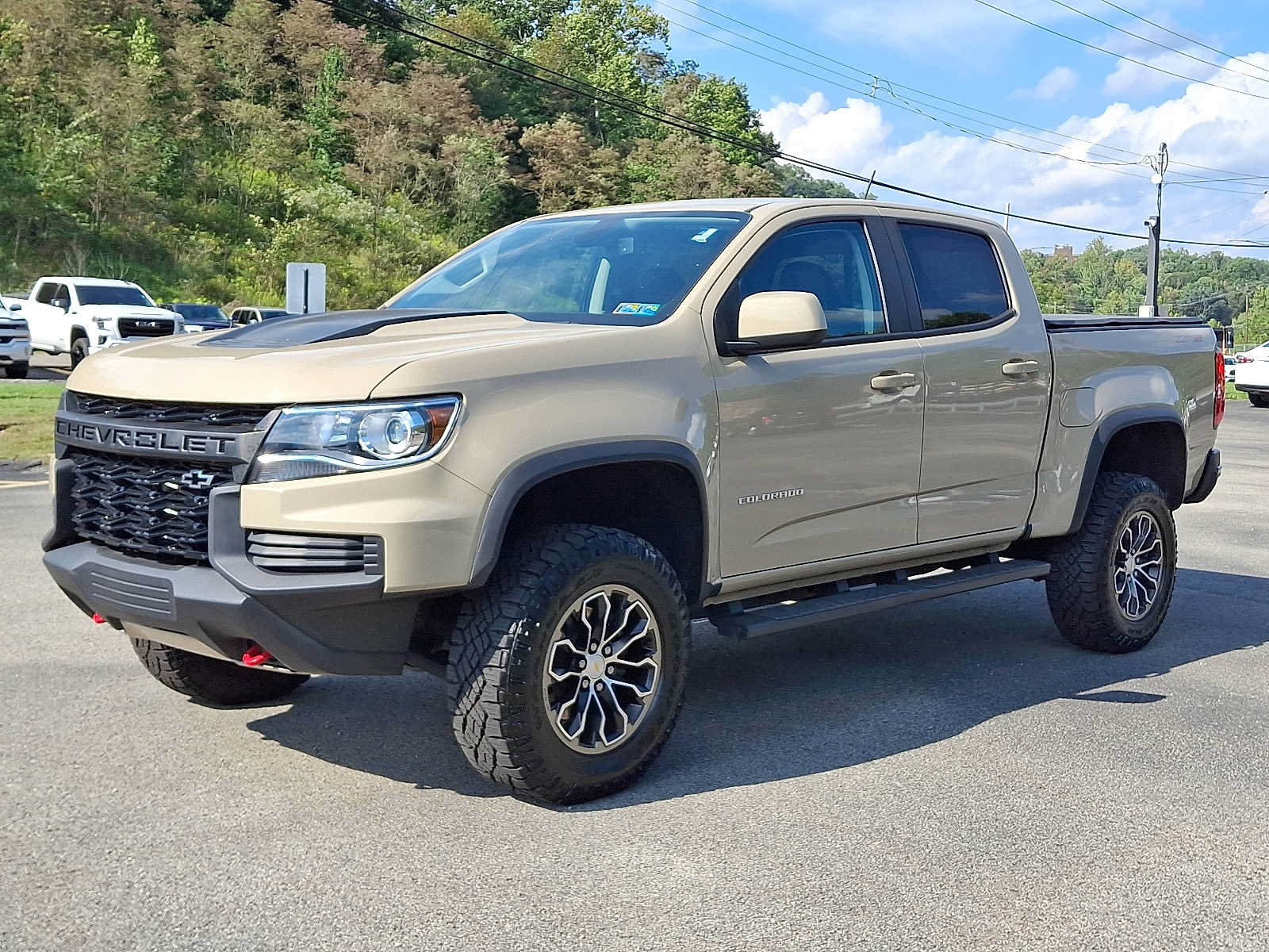 Used 2022 Chevrolet Colorado ZR2 AWD/4WD image 3