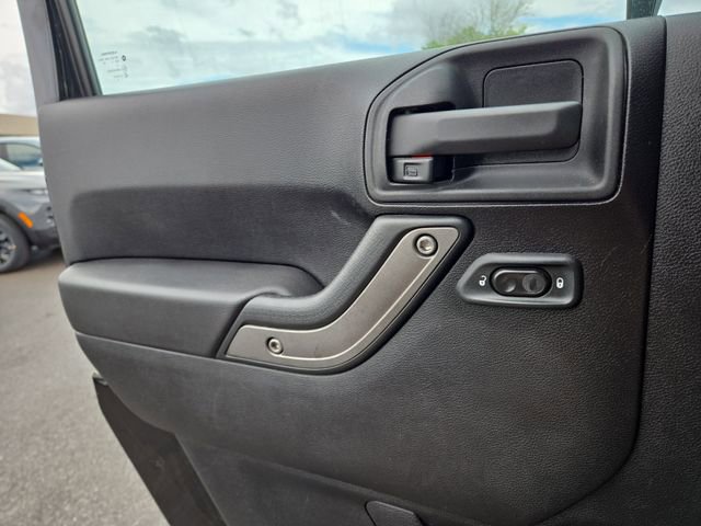 Used 2012 Jeep Wrangler Sport AWD/4WD image 19