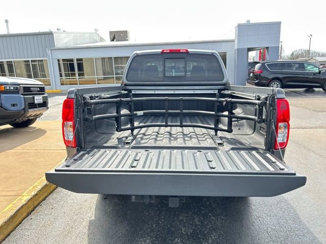 Used 2016 Nissan Frontier SV w/ SV Value Truck Package image 9