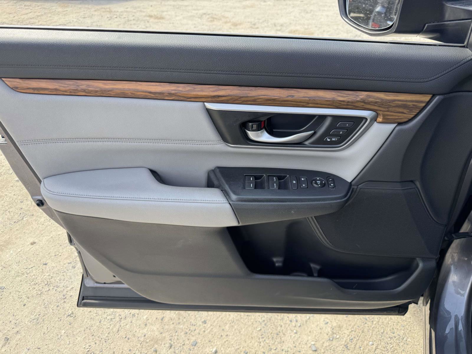 Used 2018 Honda CR-V EX-L image 14