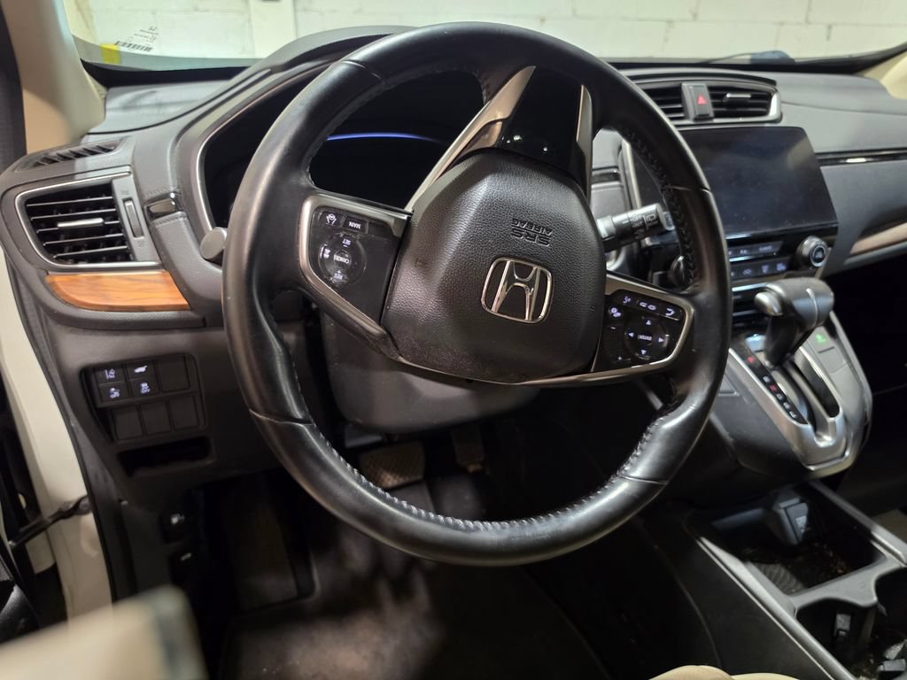 Used 2018 Honda CR-V Touring image 4