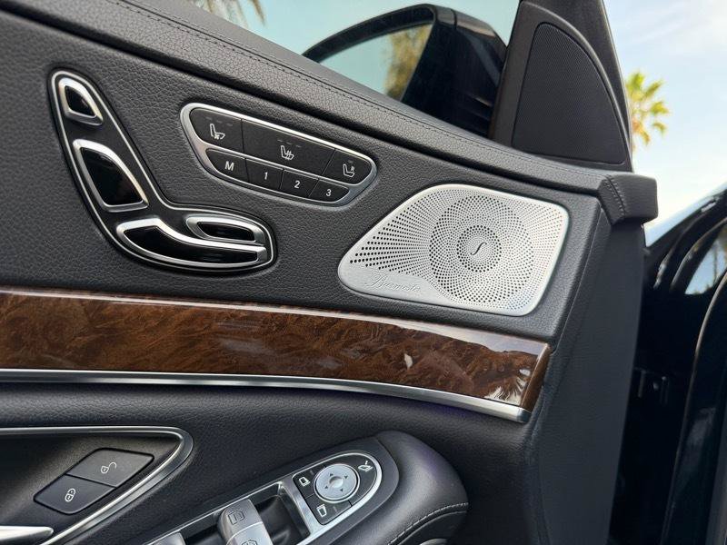 Used 2014 Mercedes-Benz S 550 Sedan image 37