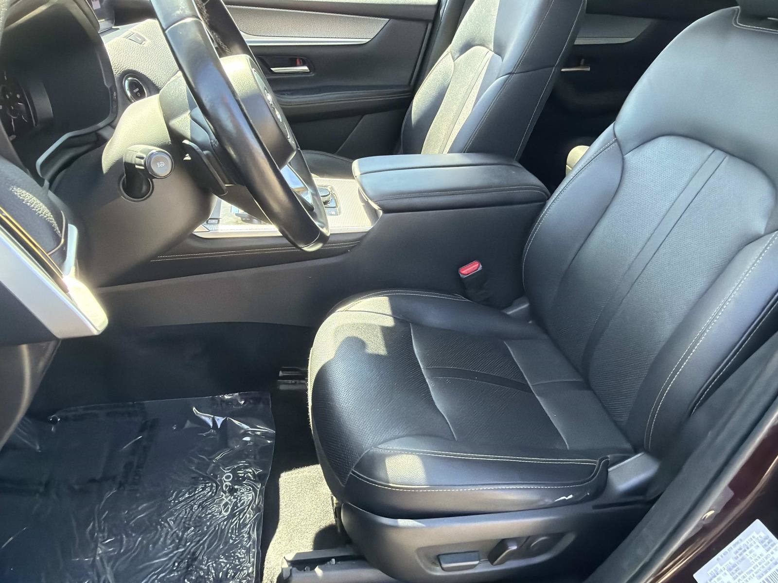 Used 2024 MAZDA CX-90 Plug-In Hybrid w/ Premium Pkg AWD/4WD image 20