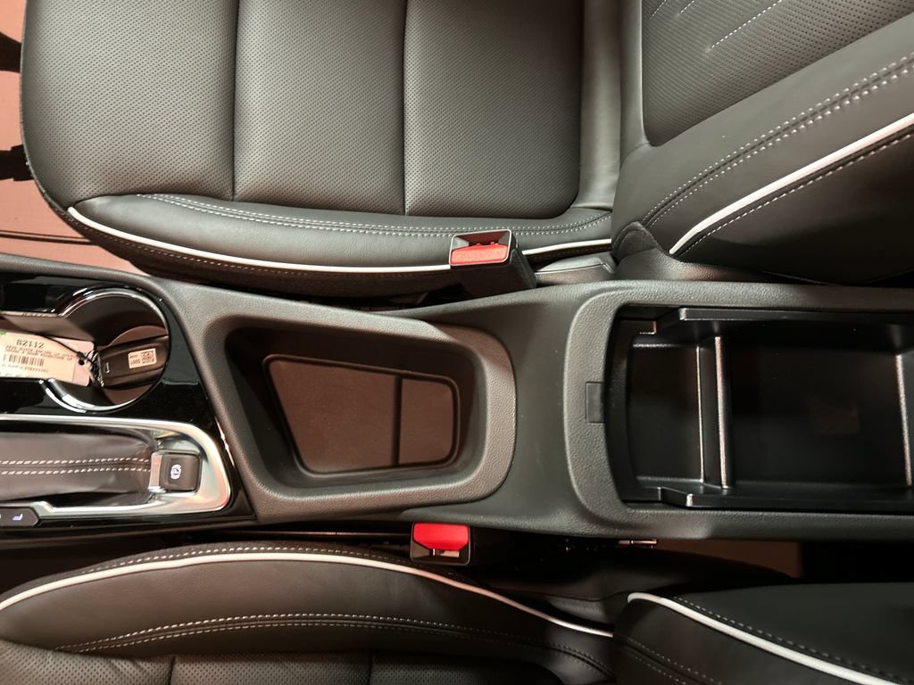 New 2026 Buick Encore GX Avenir w/ Avenir Technology Package FWD image 19